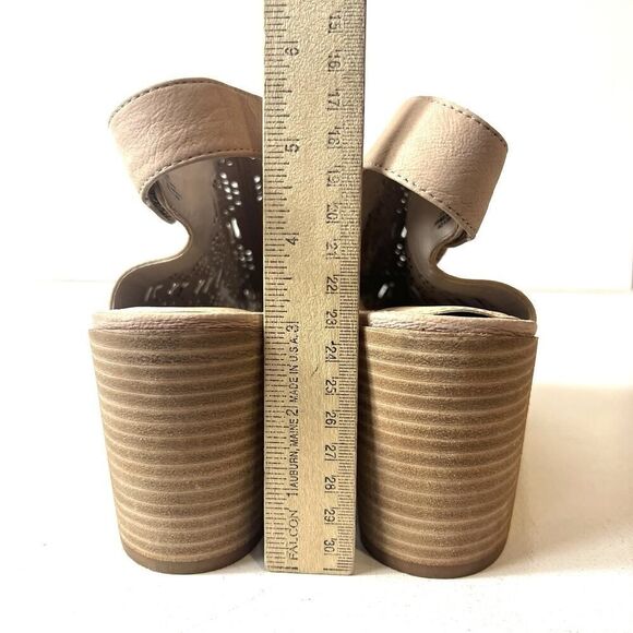 Vince Camuto Heeled Wrap Sandals Womens Sz 9.5 M Tan Leather Open Toe Sling Back - Picture 9 of 11